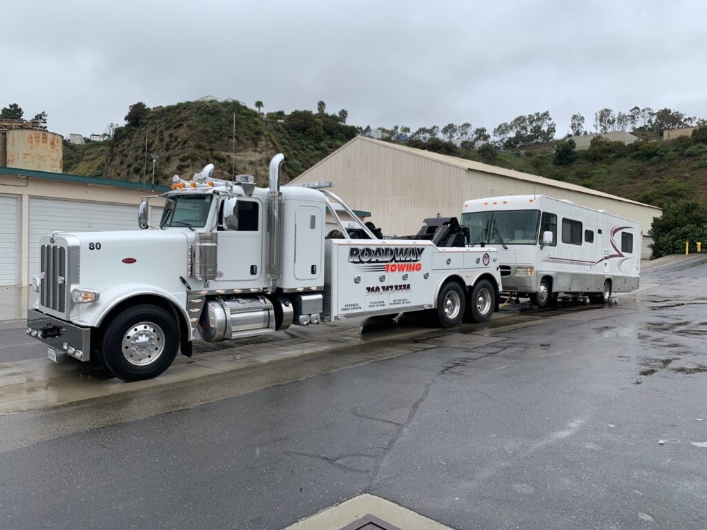 Roadway Towing & Recovery San Diego