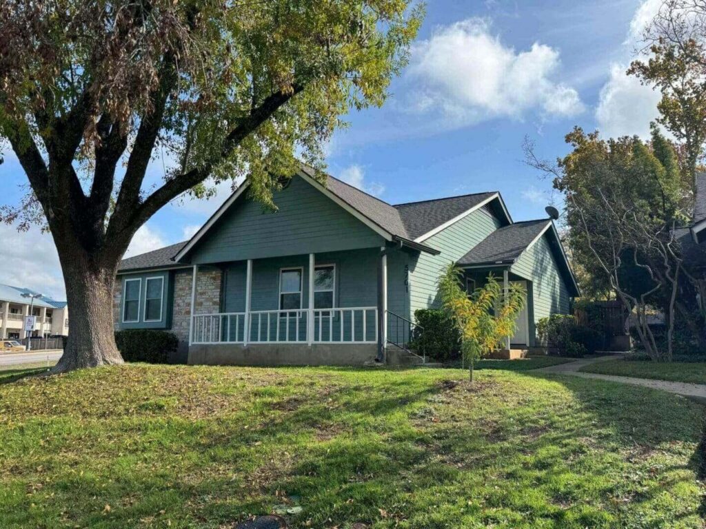 durable siding Austin TX